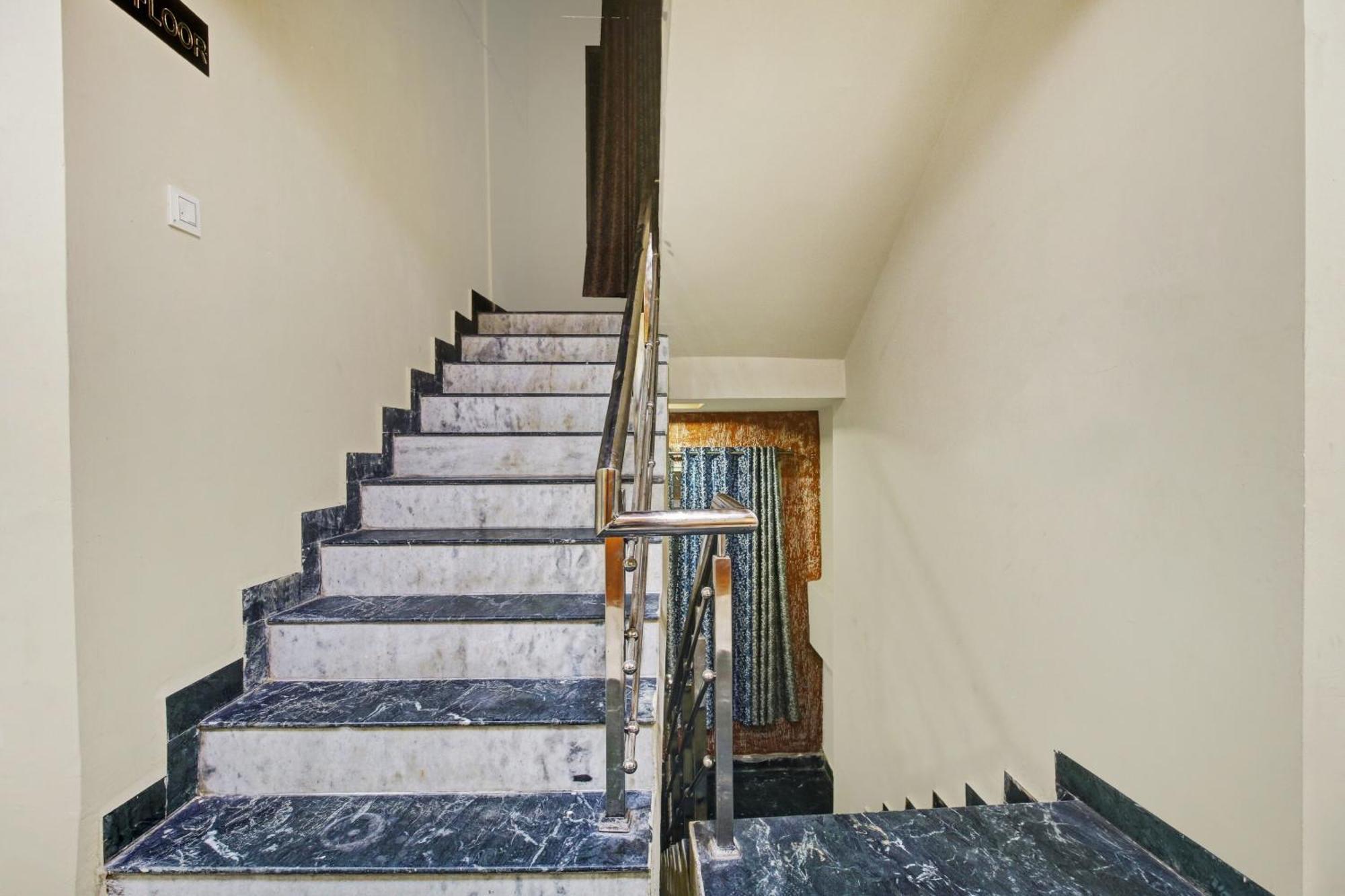 Hotel Super Collection O The Wishtler Bhopal Zewnętrze zdjęcie